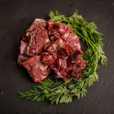 Hirschfleisch in Würfeln von Paul & Paulina